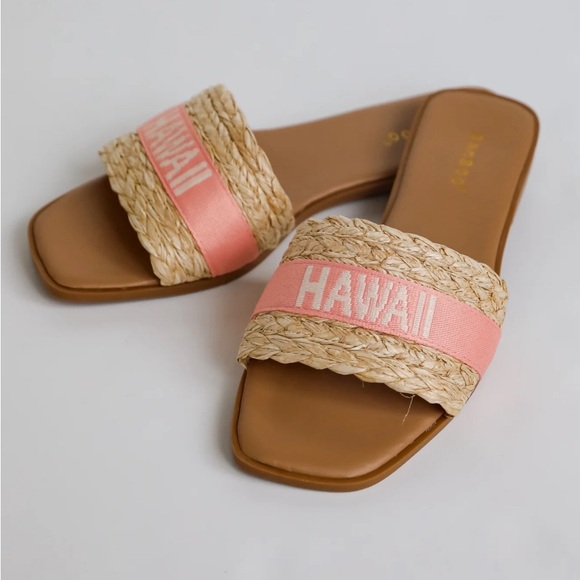 ⭐️NEW - Bamboo - HAWAII Pink & White Flyknit Sandal Slide - Womens Size - Picture 2 of 3